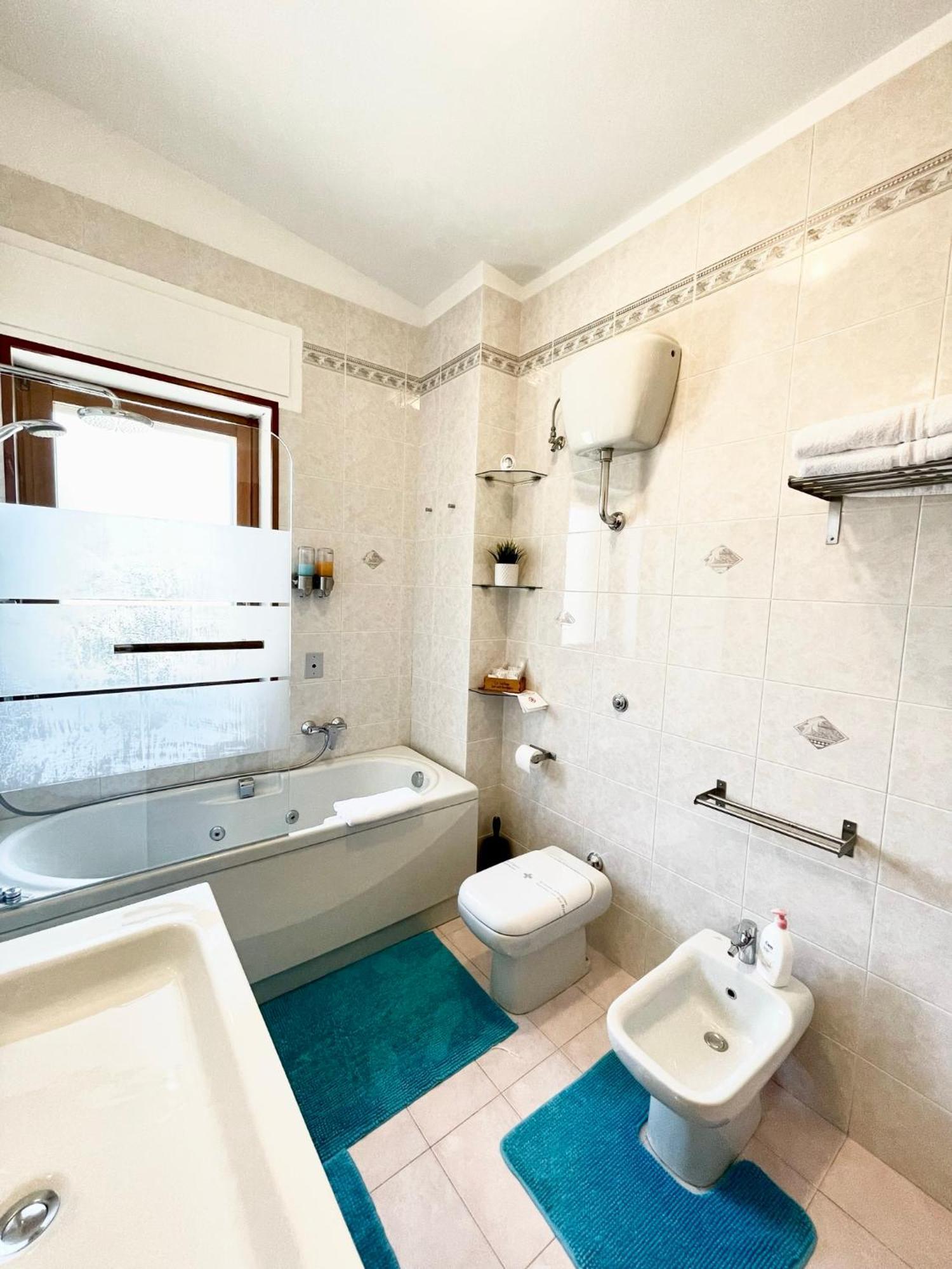 B&B Le Saline Taranto Szoba fotó